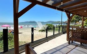 Apartamento Beira Mar Em Balneário Perequê